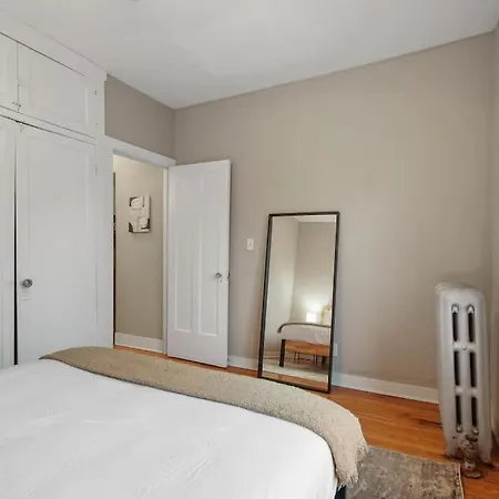 Apartment Perfect 3br In With Wifi & Laundry - Touhy 3n Chicago