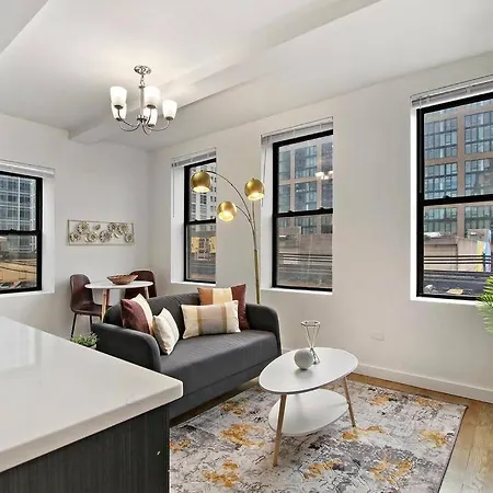 1br Modern Luxe With In-unit Laundry - 204 Rep Chicago