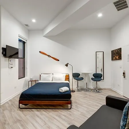 Hotel Stylish Studio Offers The Perfect Location For Your Windy City Wanderings - 747 Lofts Cabin 101 Apts *