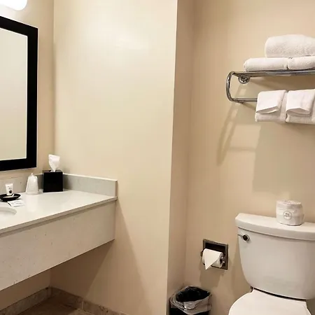Hotel South Loop 3*
