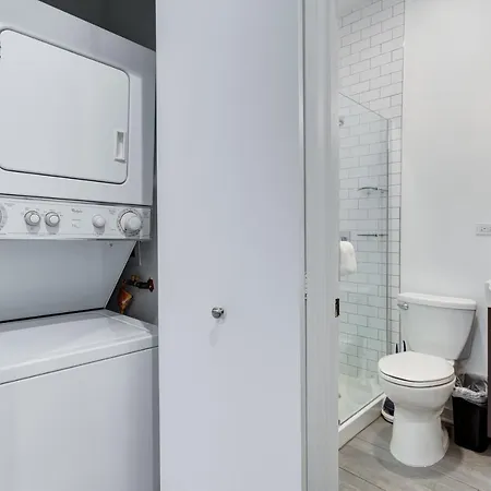 Hotel Feel Comfy And Cozy At This Lovely Chi-town Away From - 747 Lofts Cabin 308 Apts