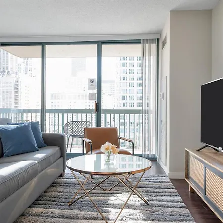 Kasa Magnificent Mile 4*