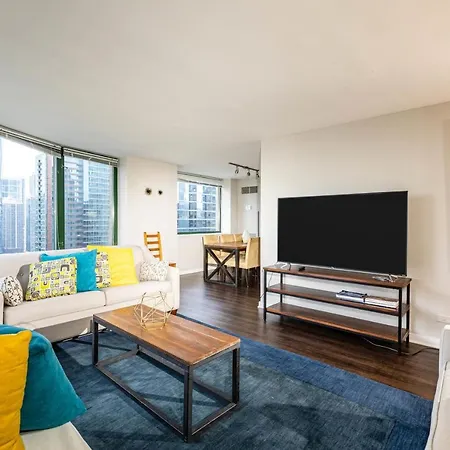 3b/3b Skyloft With Navy Pier View Gym & Pool By Envitae *