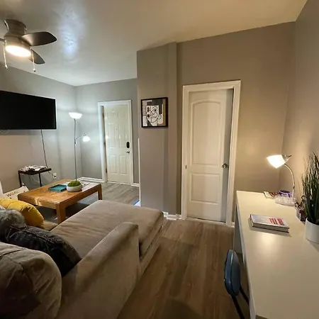Red Line Corporate Housing