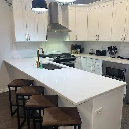 Brand New Close To Downtown *