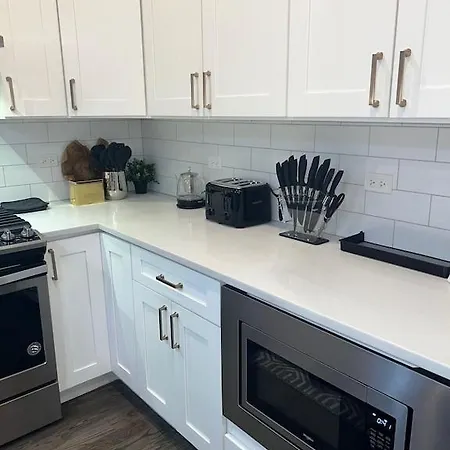Brand New Close To Downtown