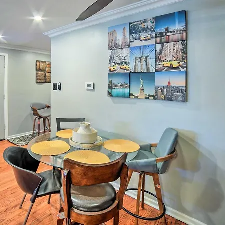 Apartment Gem Near Subway ~ 5 Mi To Downtown *