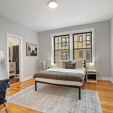 Apartment 3br Beautifully Designed Close To Shops - Belmont A3