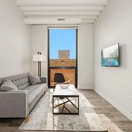 Apartment Stylish 1br Near Loyola By Gia Chicago