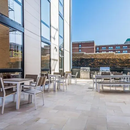 Apartment Stylish 1br Near Loyola By Gia Chicago