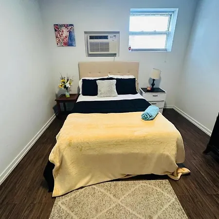 Apartment Cossy Close To Lake In *