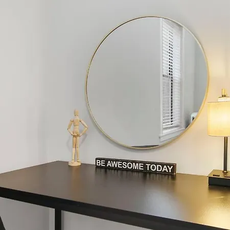 3br Beautifully Designed Close To Shops - Belmont A3 *