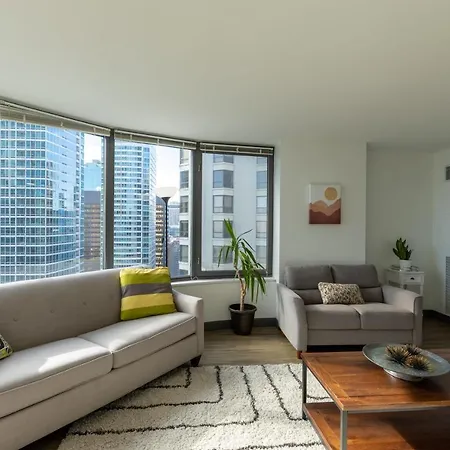 Apartment Ultimate 3br Luxury Near Navy Pier With Gym & Pool By Envitae *
