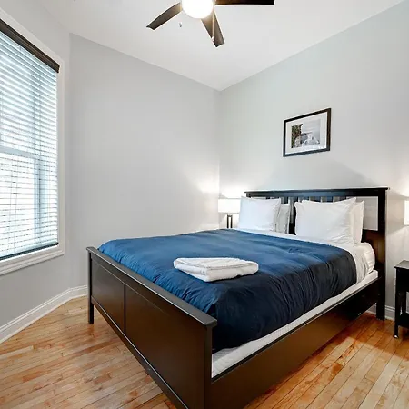 Avondale Near Classic Bars, Eateries, And More! * Chicago