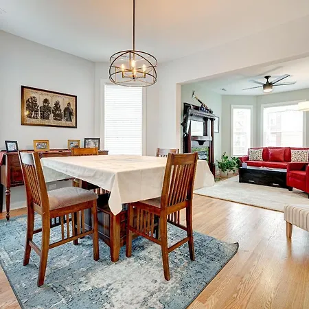 Apartment Avondale Near Classic Bars, Eateries, And More! *