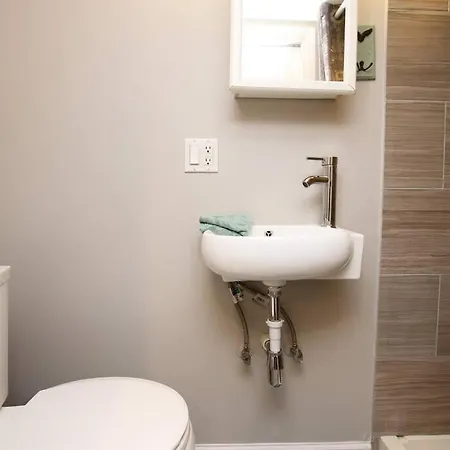 Style & Serene In Jefferson Park Close To Dwtwn & Ord Unit 1 Apartment