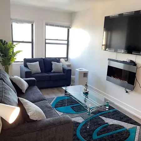 Apartment Luxury 3 Bedroom With Fireplace & Lake View! Chicago