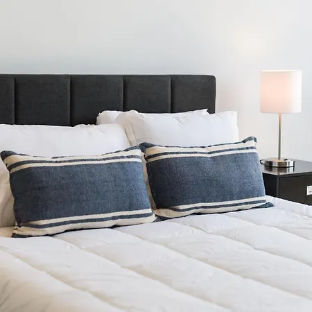 Modern 3br By Loyola By Gia