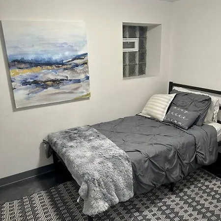 Apartment Modern 2br West Loop Free Parking *