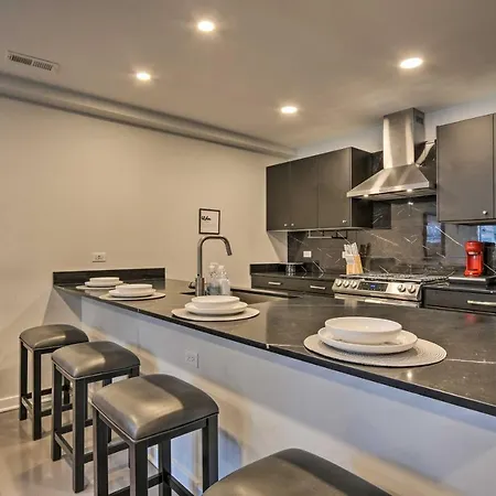 Vacation Near Michigan! Apartment Chicago