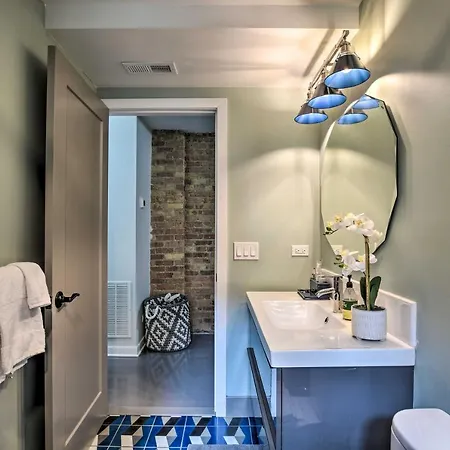 Apartment Vacation Near Michigan! *
