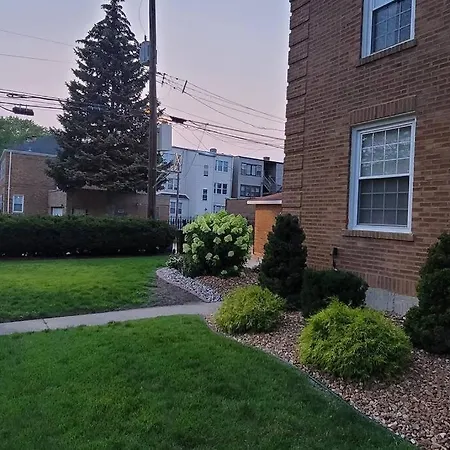 Rare, Remarkably Gorgeous, Executive Georgian Holiday home Chicago