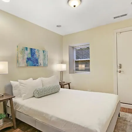 Splendid 4br Close To Bars & Restaurants - Damen 1r *