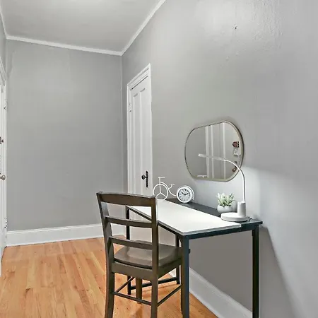 Apartment 3br Sparkling Elegant Apt With Kitchen Near Boystown - Cornelia 3n Chicago