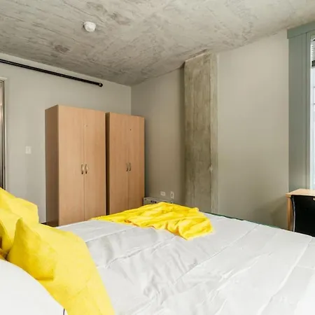 Affordable 2-bedroom On Wabash * Chicago