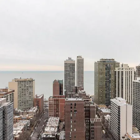 Gold Coast 2br W Gym Pool Nr Oak St Chi-207 * Chicago