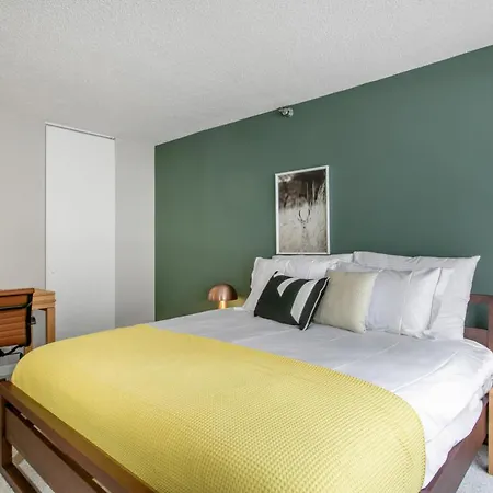 River N 1br W Gym Wd Nr Magnificent Mile Chi-165 * Chicago