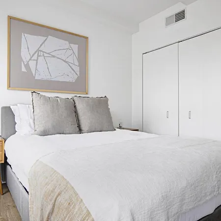 W Loop 1br Nr Loop Restaurant Row Nr L Chi-404
