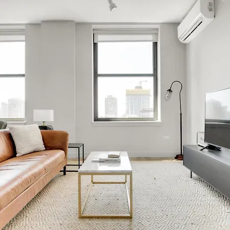Loop 1br W Roof Deck Gym Nr Michigan Avenue Chi-193 Apartment