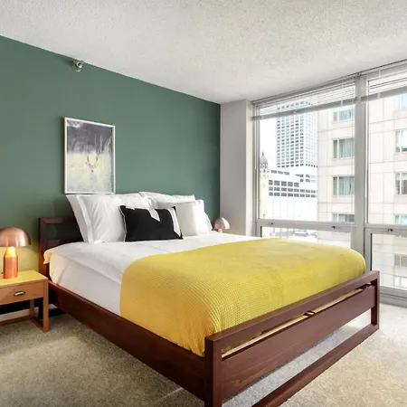 River N 1br W Gym Wd Nr Magnificent Mile Chi-165 Apartment