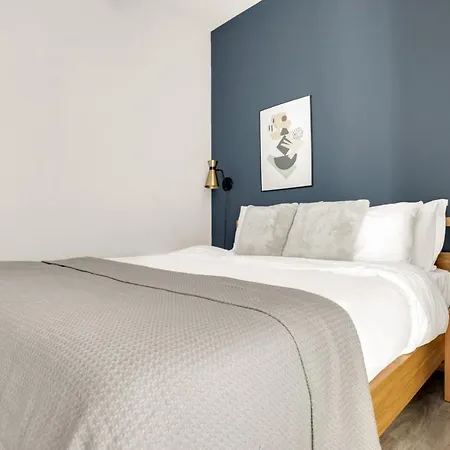Loop 1br W Roof Deck Gym Nr Michigan Avenue Chi-193