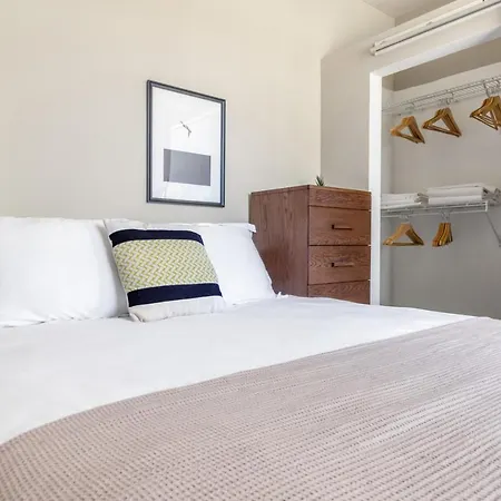 Loop 1br W Gym Roof Nr Riverwalk The L Chi-310 *