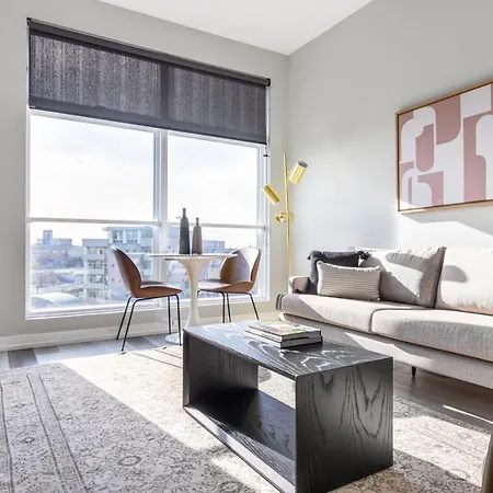 Apartment Spacious River W 2br W Wd Next To L Chi-329 Chicago