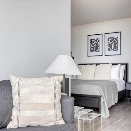 Logan Sq 1br W Roof Gym 1 Block To L Chi-478 Apartment Chicago