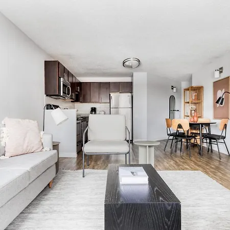 Apartment Gold Coast 1br W Gym Lounge 1 Block From L Chi-543 *
