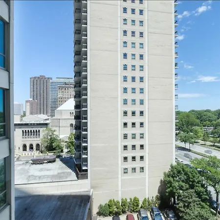Apartment Lakeview 1br W Gym Pool 1 Block To Lincoln Park Chi-403