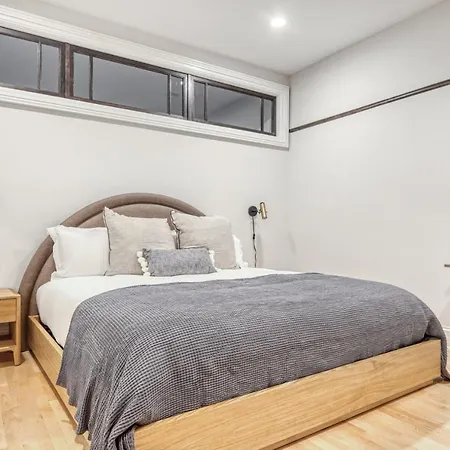 Wicker Park 2br W Wd Roof 3 Blocks To L Chi-482 * Chicago
