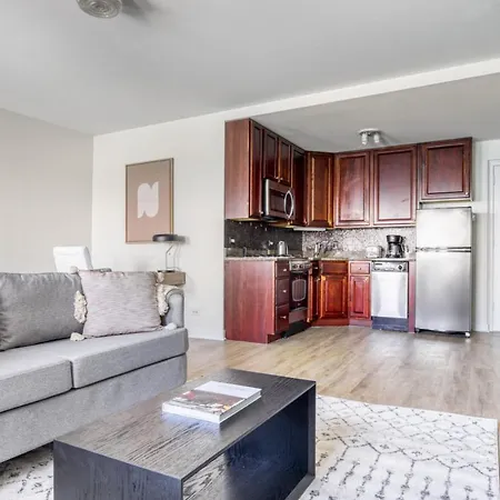Apartment Gold Coast 1br W Doorman Gym 2 Blocks To L Chi-554 *