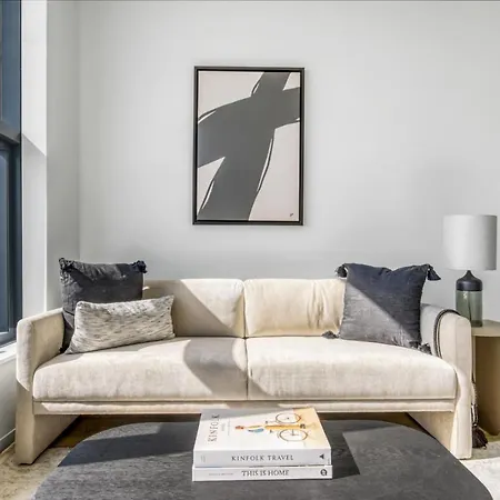 W Loop 1br W Gym Pool In Heart Of Greektown Chi-562 Apartment *