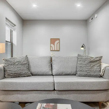 Apartment Lakeview 1br W Courtyard Wd 2 Blocks To L Chi-511