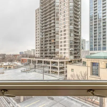 Apartment Gold Coast 1br W Gym Lounge 1 Block From L Chi-543 *