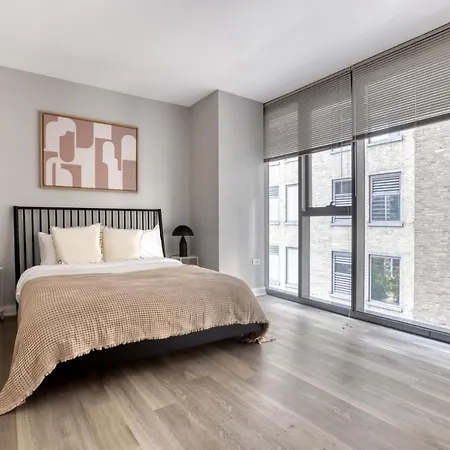 Apartment Loop 1br W Gym Pool Lounge 1 Block From L Chi-671