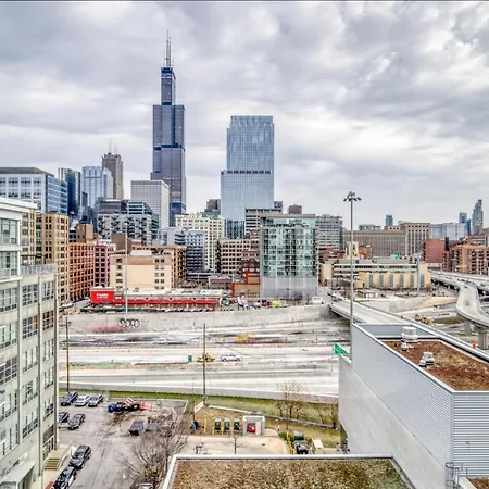 W Loop 1br W Gym Pool In Heart Of Greektown Chi-535 Apartment *