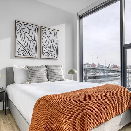 Apartment W Loop 1br W Gym Pool In Heart Of Greektown Chi-536