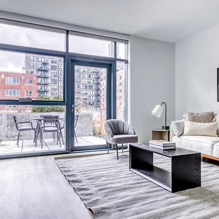 W Loop 1br W Gym Pool In Heart Of Greektown Chi-541 Apartment