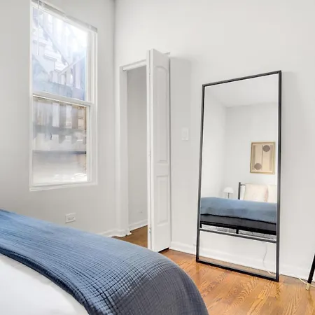 Lakeview 3br 3 Blocks To Wrigleyville Dining L Chi-610 Apartment Chicago